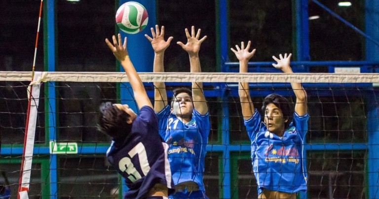RISULTATI GIOVANILI PALLAVOLO DOMODOSSOLA, SETTORE MASCHILE: UNDER 18 M DUE SCONFITTE DALLA FACCIA DIVERSA