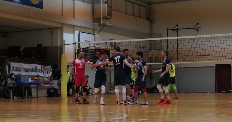 Serie D maschile: terza vittoria consecutiva per i domesi. Mercoledì (23/03) tutti al Palaraccagni per il match contro Alessandria